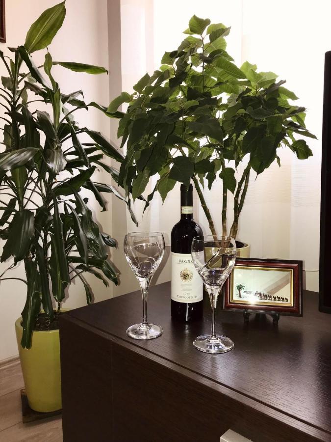 Home Away From Home Apartment Дуррес Экстерьер фото
